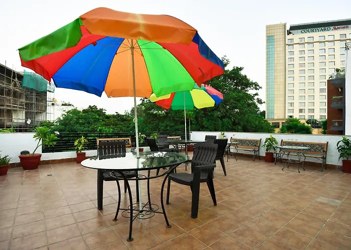 Bedchambers Serviced Apartments, Sushant Lok