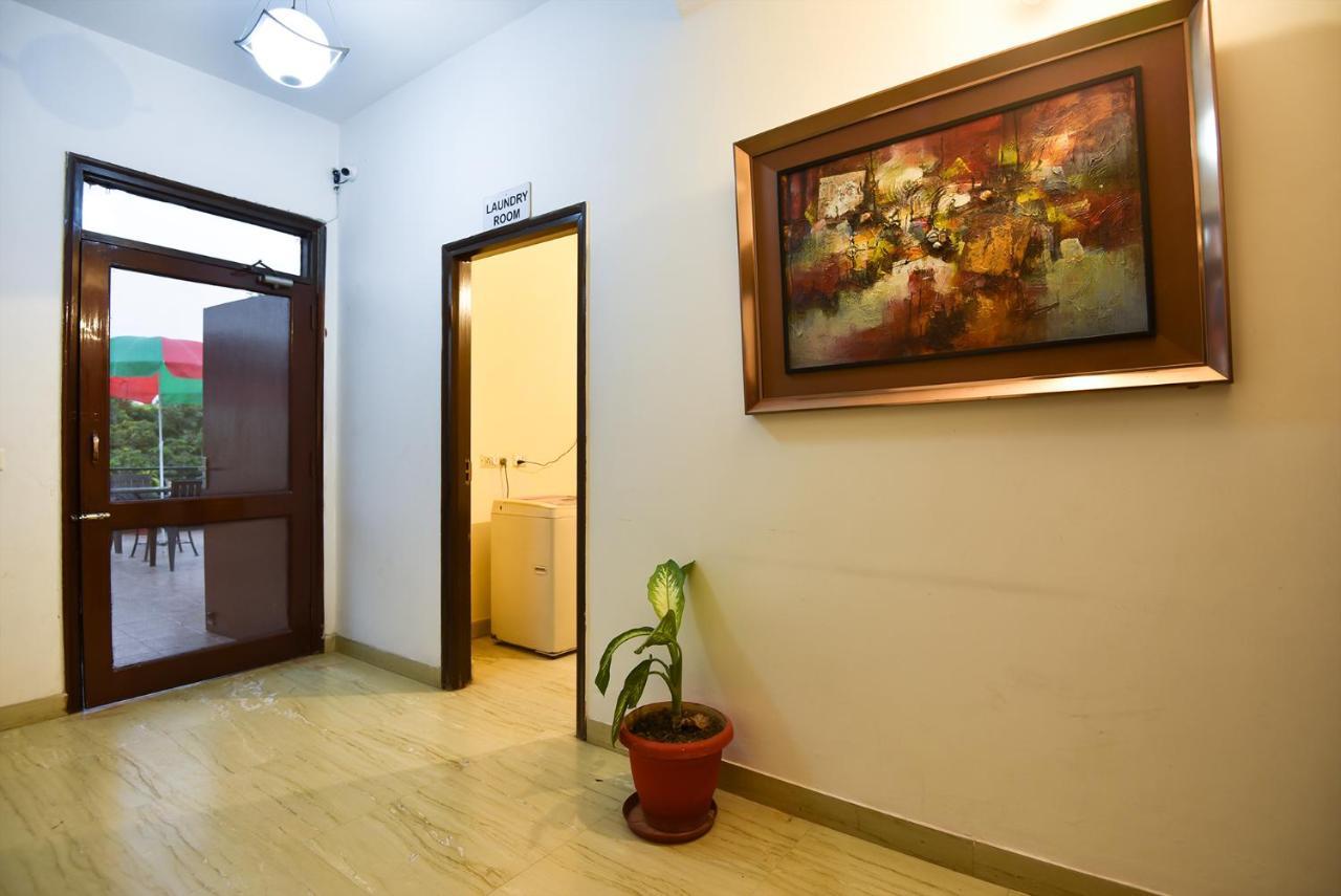 Apartment Bedchambers Serviced Apartments, Sushant Lok