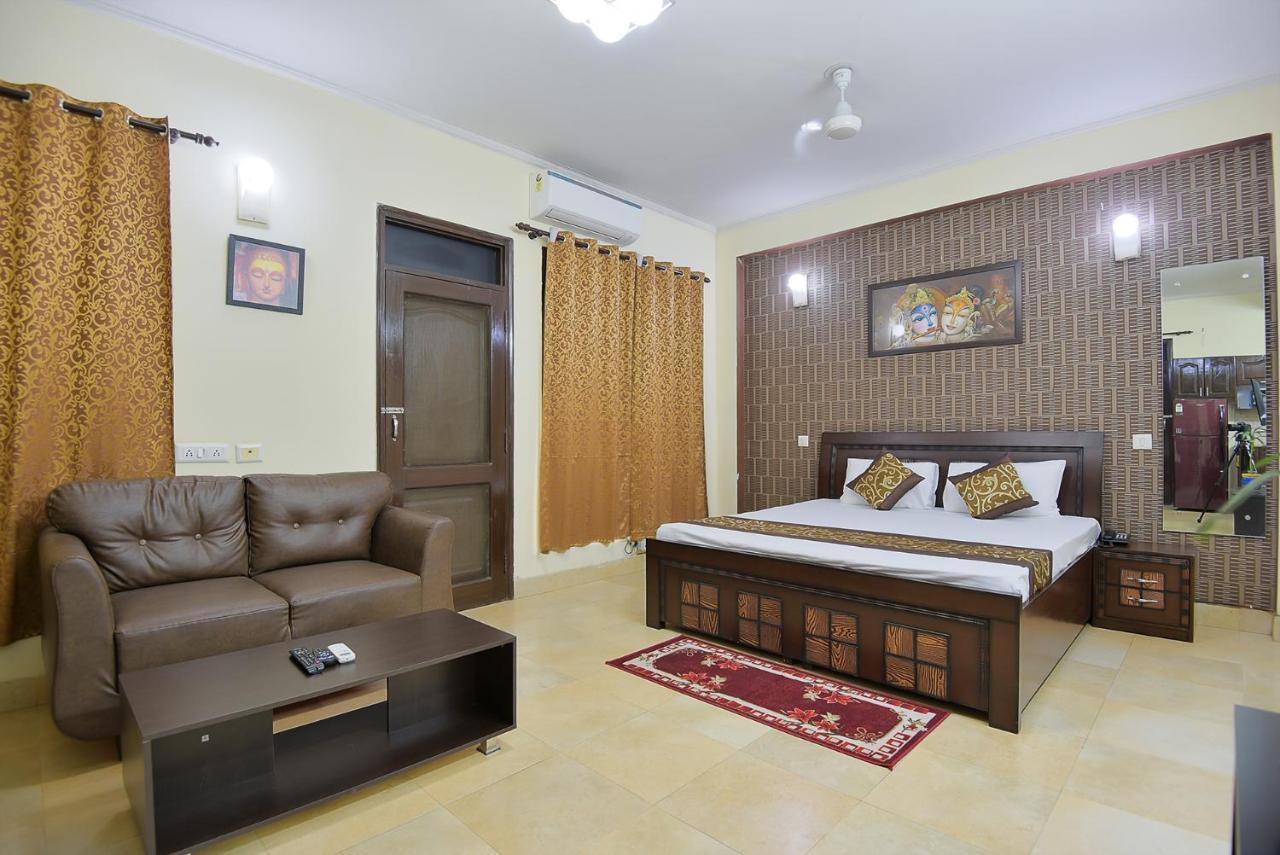 Bedchambers Serviced Apartments, Sushant Lok Apartment Gurgaon