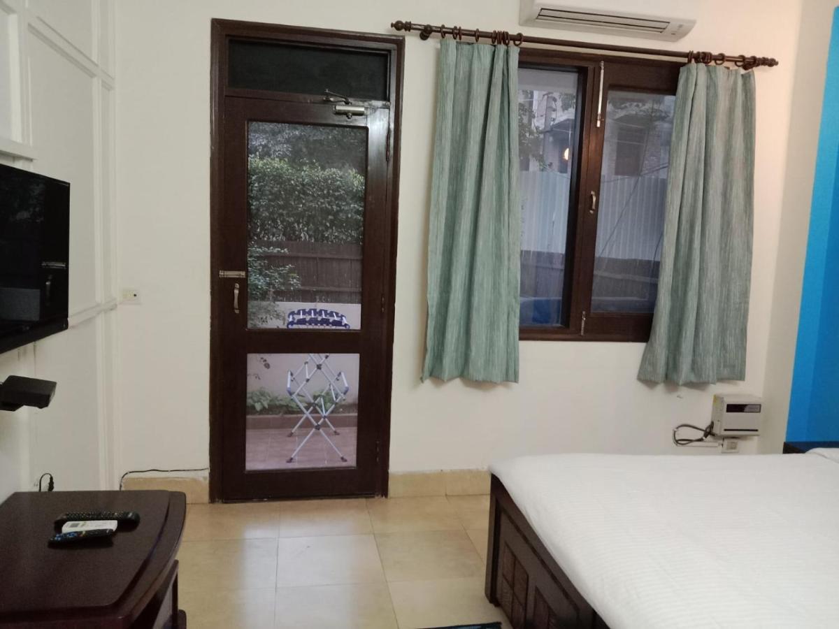 Bedchambers Serviced Apartments, Sushant Lok * Gurgaon